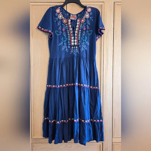 Johnny Was Sicilia Tiered Knit Dress Embroidered Details - Picture 6 of 10